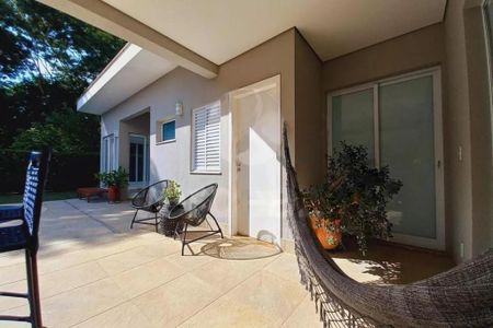 Casa de condomínio para alugar com 325m², 5 quartos e 4 vagas