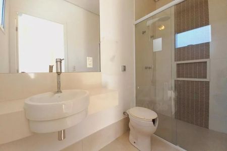 Casa de condomínio para alugar com 325m², 5 quartos e 4 vagas
