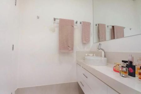 Casa de Condomínio para alugar com 5 quartos, 325m² em Swiss Park, Campinas