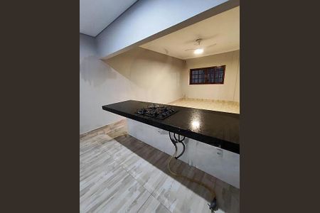 Casa para alugar com 184m², 2 quartos e 2 vagas