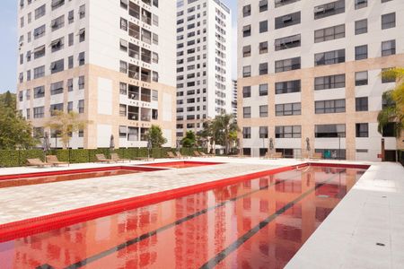 Área comum - Piscina de apartamento para alugar com 1 quarto, 74m² em Usina Piratininga, São Paulo