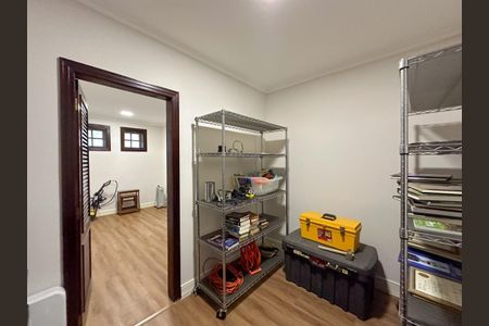 Casa de condomínio à venda com 536m², 4 quartos e 4 vagas