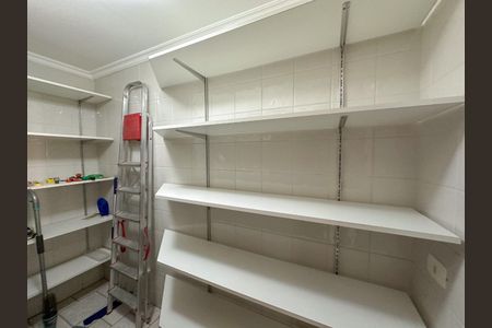 Casa de condomínio à venda com 536m², 4 quartos e 4 vagas