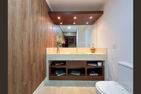 Casa de Condomínio à venda com 4 quartos, 536m² em Morada dos Pinheiros (Aldeia da Serra), Barueri
