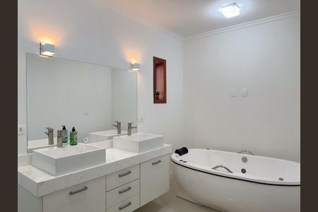 Casa de Condomínio à venda com 4 quartos, 536m² em Morada dos Pinheiros (Aldeia da Serra), Barueri