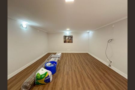 Casa de condomínio à venda com 536m², 4 quartos e 4 vagas