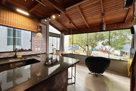 Sala de apartamento para alugar com 1 quarto, 50m² em Lagoa da Conceição, Florianópolis