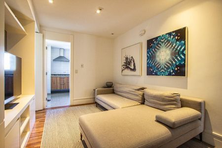 Apartamento à venda com 230m², 4 quartos e 4 vagas