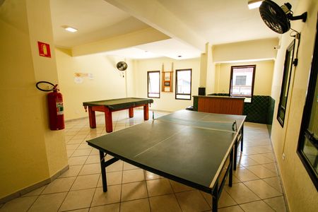 Apartamento para alugar com 2 quartos, 54m² em Vila Tupi, Praia Grande