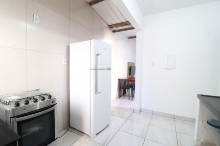 Cozinha de casa para alugar com 2 quartos, 52m² em Cazeca, Uberlândia