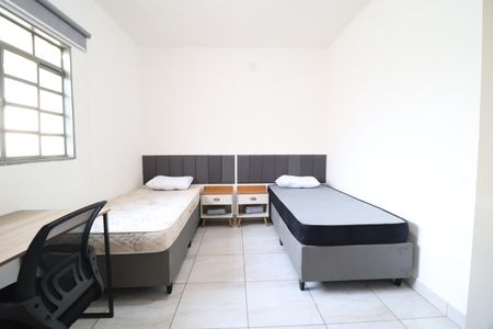 Quarto 2 de casa para alugar com 2 quartos, 52m² em Cazeca, Uberlândia