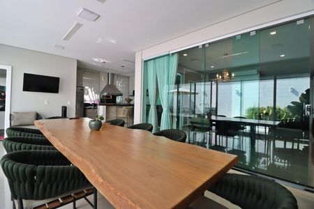 Casa de condomínio para alugar com 350m², 3 quartos e 5 vagasVaranda gourmet
