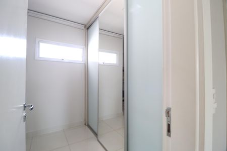 Casa de condomínio para alugar com 350m², 3 quartos e 5 vagasQuarto 1 - Suíte