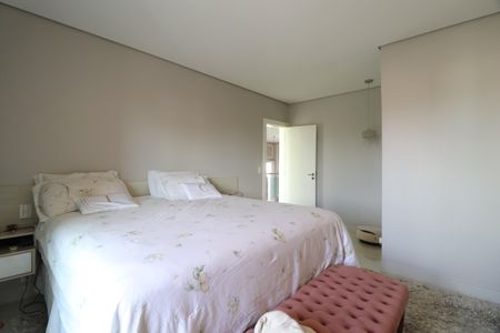 Casa de condomínio para alugar com 350m², 3 quartos e 5 vagasQuarto 3 - Suíte