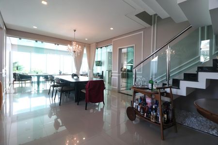 Sala de Jantar de casa de condomínio para alugar com 3 quartos, 350m² em Nova Uberlândia, Uberlândia