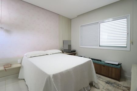 Casa de condomínio para alugar com 350m², 3 quartos e 5 vagasQuarto 1 - Suíte