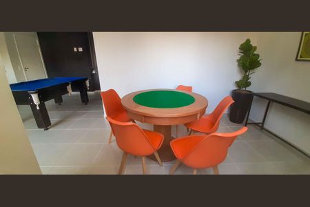 Apartamento para alugar com 46m², 2 quartos e 1 vaga