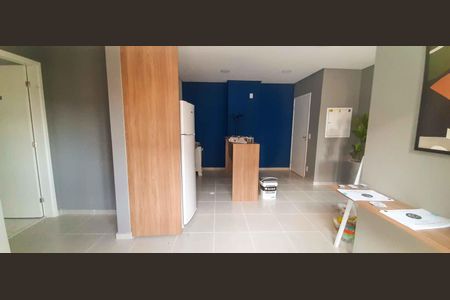 Apartamento para alugar com 46m², 2 quartos e 1 vaga Apartamento para alugar com 46m², 2 quartos e 1 vagaÁrea comum - Salão de Festas