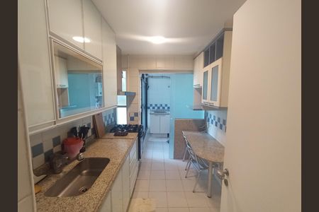 Cozinha de apartamento para alugar com 4 quartos, 115m² em Jacarepaguá, Rio de Janeiro