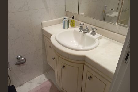 Banheiro Suíte de apartamento para alugar com 4 quartos, 115m² em Jacarepaguá, Rio de Janeiro