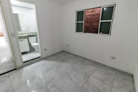 Casa para alugar com 48m², 2 quartos e 1 vaga Casa para alugar com 48m², 2 quartos e 1 vagaSuíte