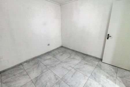 Suíte de casa para alugar com 2 quartos, 48m² em Parque Regina, São Paulo