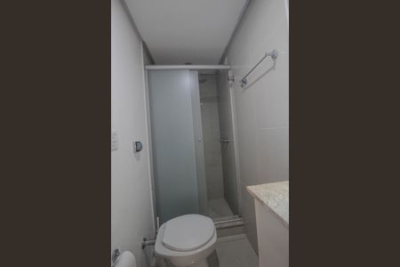 Banheiro de apartamento para alugar com 1 quarto, 37m² em Tristeza, Porto Alegre