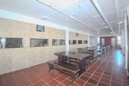 Apartamento para alugar com 37m², 1 quarto e 1 vaga Apartamento para alugar com 37m², 1 quarto e 1 vagaÁrea comum - Churrasqueira