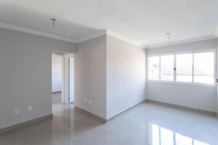 Apartamento à venda com 2 quartos, 62m² em Parque Turistas, Belo Horizonte