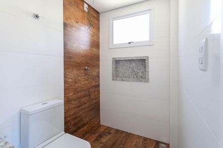 Banheiro social de apartamento à venda com 2 quartos, 62m² em Parque Turistas, Belo Horizonte