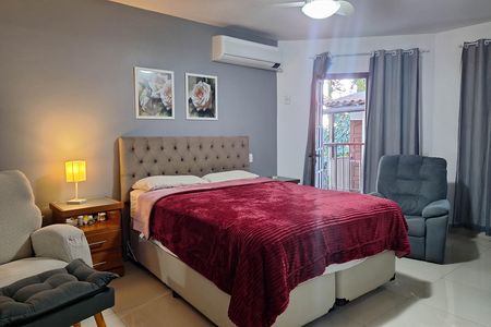Casa à venda com 352m², 5 quartos e 3 vagas Casa à venda com 352m², 5 quartos e 3 vagasSuíte 1