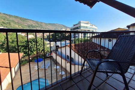Casa à venda com 352m², 5 quartos e 3 vagas Casa à venda com 352m², 5 quartos e 3 vagasSuíte 3