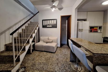 Casa à venda com 352m², 5 quartos e 3 vagas Casa à venda com 352m², 5 quartos e 3 vagasAnexo