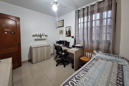 Casa à venda com 352m², 5 quartos e 3 vagas Casa à venda com 352m², 5 quartos e 3 vagasSuíte 2