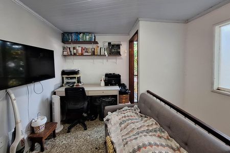 Casa à venda com 352m², 5 quartos e 3 vagas Casa à venda com 352m², 5 quartos e 3 vagasSuíte 4