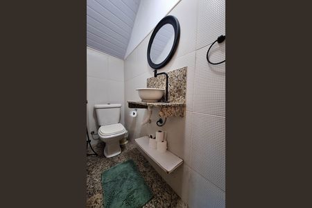 Casa à venda com 352m², 5 quartos e 3 vagas Casa à venda com 352m², 5 quartos e 3 vagasAnexo