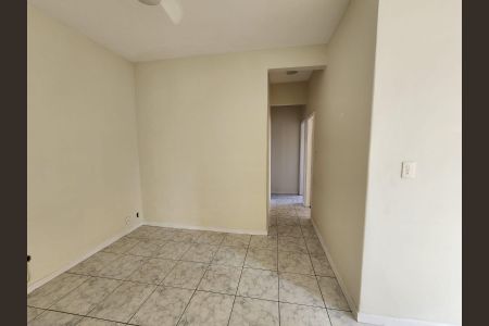 Apartamento para alugar com 68m², 3 quartos e sem vaga Apartamento para alugar com 68m², 3 quartos e sem vagaSala