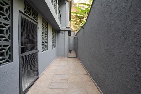 AREA EXTERNA de kitnet/studio para alugar com 1 quarto, 30m² em Jardim Jussara, São Paulo