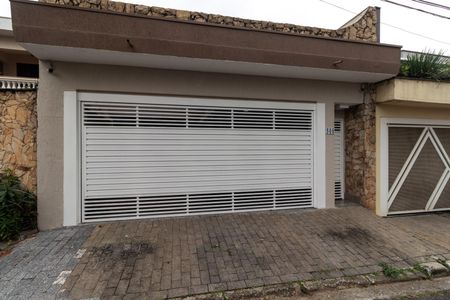Fachada de casa para alugar com 4 quartos, 350m² em Jardim Avelino, São Paulo