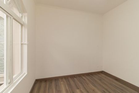 Casa para alugar com 350m², 4 quartos e 2 vagas Casa para alugar com 350m², 4 quartos e 2 vagasQuarto 1