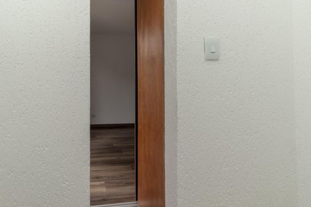 Casa para alugar com 350m², 4 quartos e 2 vagas Casa para alugar com 350m², 4 quartos e 2 vagasEscritório da suíte 1
