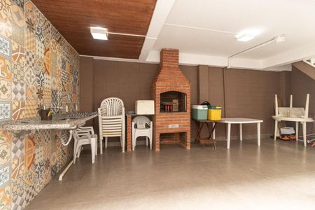 Casa para alugar com 350m², 4 quartos e 2 vagas Casa para alugar com 350m², 4 quartos e 2 vagasQuintal - Churrasqueira