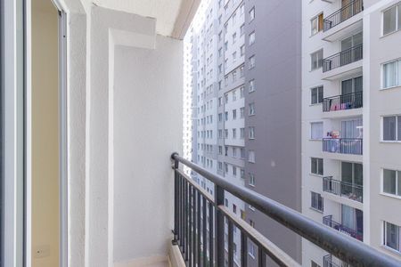 Apartamento para alugar com 37m², 2 quartos e sem vaga Apartamento para alugar com 37m², 2 quartos e sem vagaVaranda Sala