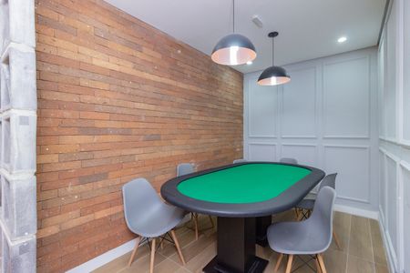 Apartamento para alugar com 37m², 2 quartos e sem vaga Apartamento para alugar com 37m², 2 quartos e sem vagaSala de Jogos