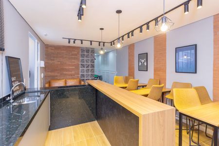 Apartamento para alugar com 37m², 2 quartos e sem vaga Apartamento para alugar com 37m², 2 quartos e sem vagaBar