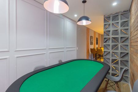 Apartamento para alugar com 37m², 2 quartos e sem vaga Apartamento para alugar com 37m², 2 quartos e sem vagaSala de Jogos