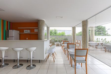Apartamento para alugar com 49m², 2 quartos e 1 vagaÁrea comum - Salão de festas