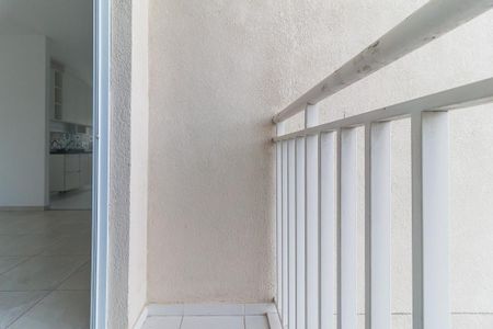 Sacada da Sala de apartamento para alugar com 2 quartos, 57m² em Jardim Marica, Mogi das Cruzes