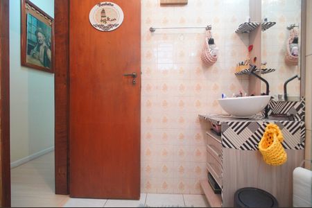 Apartamento à venda com 64m², 2 quartos e sem vagaBanheiro