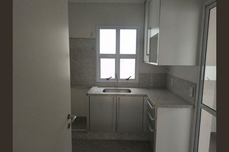 Apartamento à venda com 168m², 3 quartos e 2 vagascozinha planejada